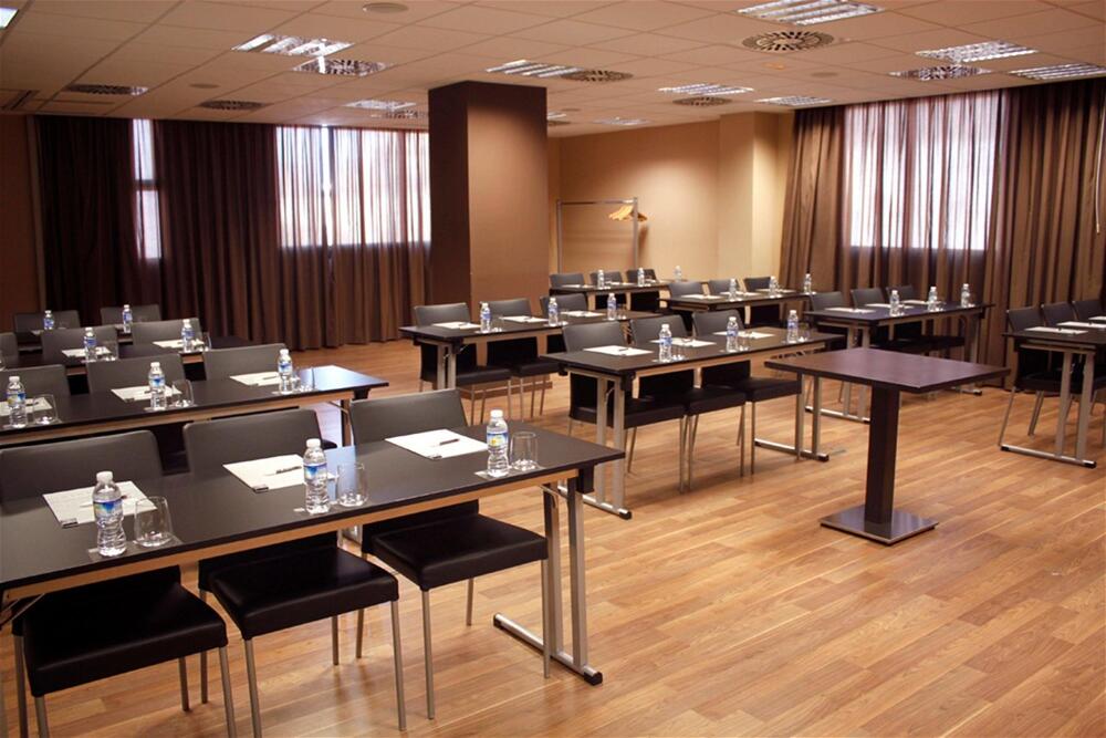 Foto general de Hotel Best 4 Barcelona