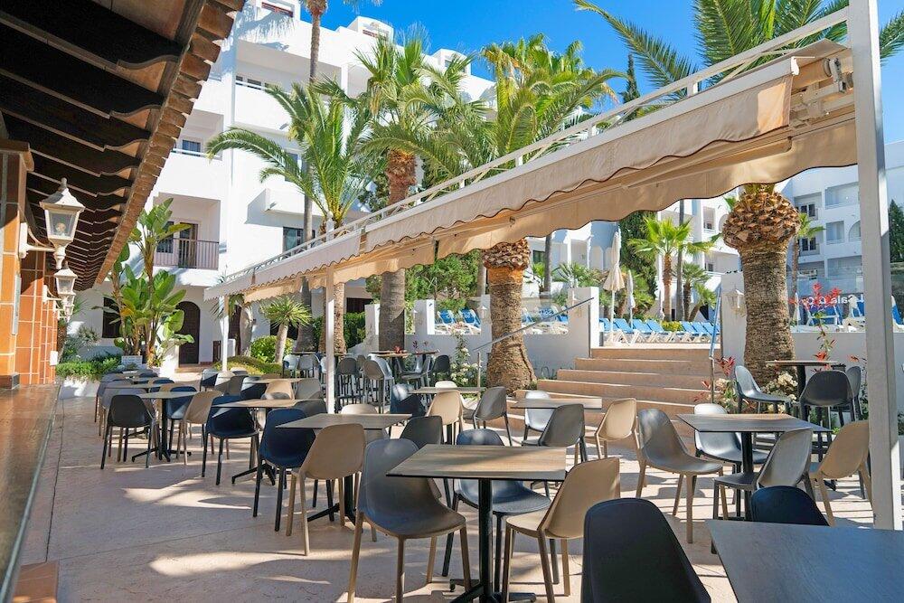 Foto de restauración de Sol Cala d´Or Apartamentos
