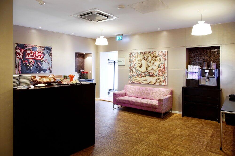 Foto de los servicios de Hotel Scandic Front