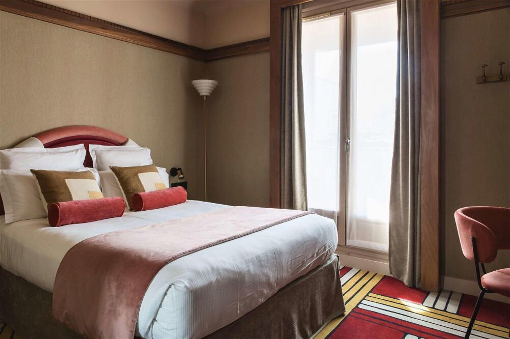 Foto de una habitación de Best Western Plus Hôtel Mercedes Arc de Triomphe
