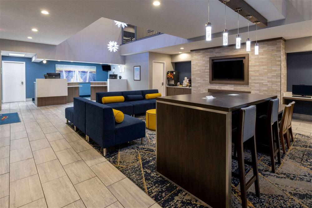 Foto de las zonas nobles de Hotel Baymont by Wyndham White Plains - Elmsford