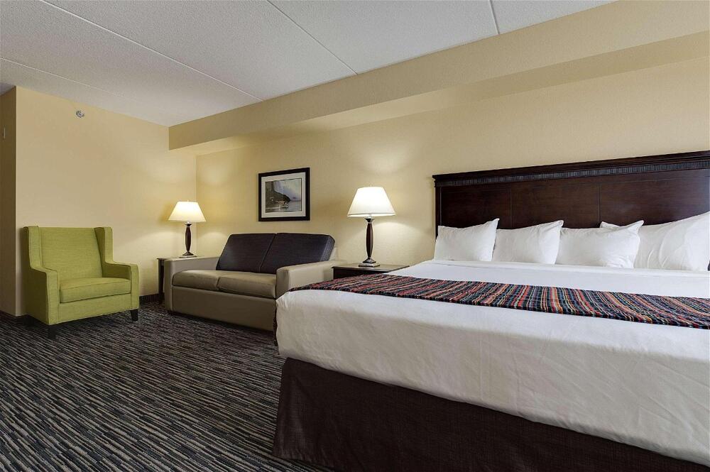Foto de una habitación de Hotel Country Inn &amp;amp; Suites by Radisson, Niagara Falls, ON