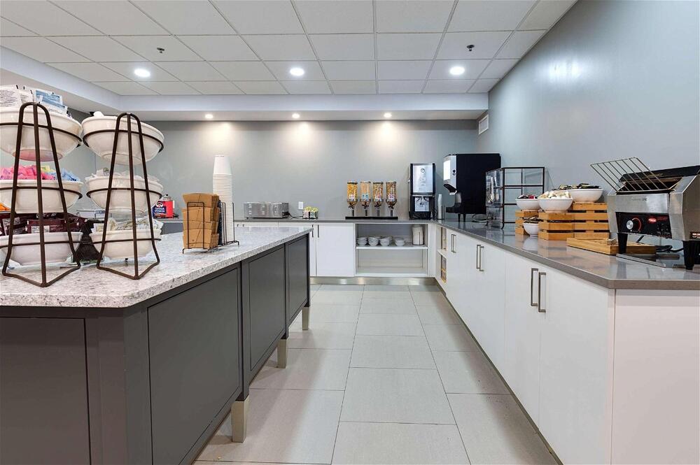 Foto de restauración de Hotel Country Inn &amp;amp; Suites by Radisson, Niagara Falls, ON