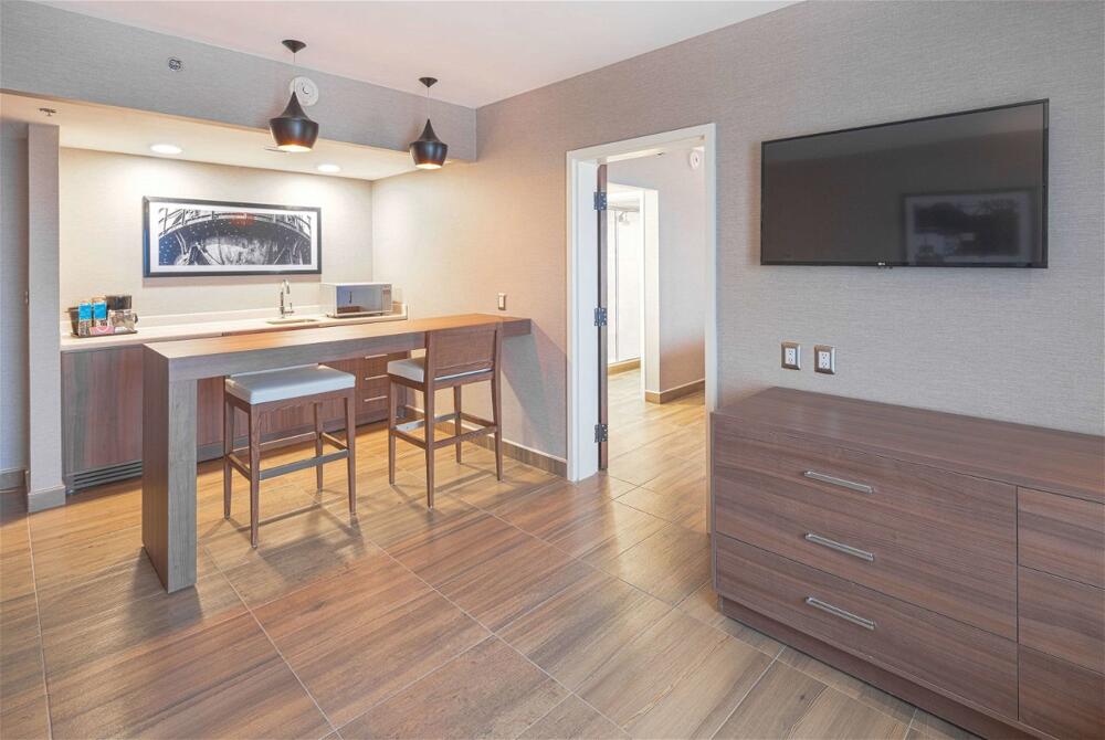 Foto de una habitación de Hotel Hampton by Hilton Monterrey Galerias Obispado