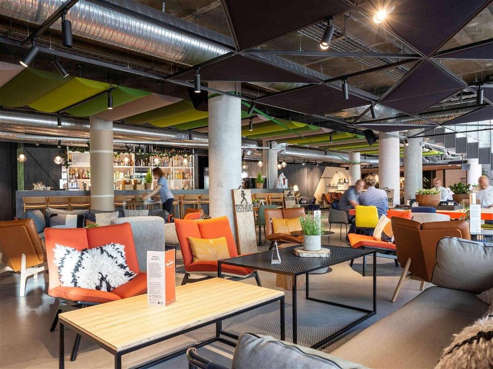 Foto de restauración de Hotel Novotel Annecy Centre Atria