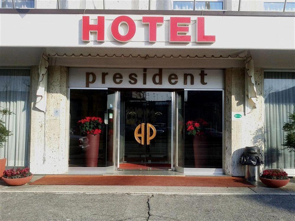 Foto general de Hotel President