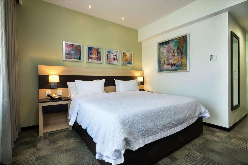 Foto de una habitación de Hotel Hampton Inn by Hilton Silao-Aeropuerto Bajio