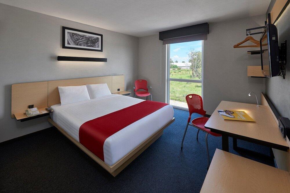 Foto de una habitación de Hotel City Express Monterrey Norte
