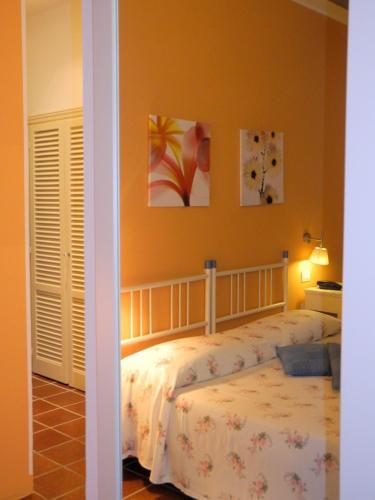 Foto de una habitación de Hotel Le Renaie