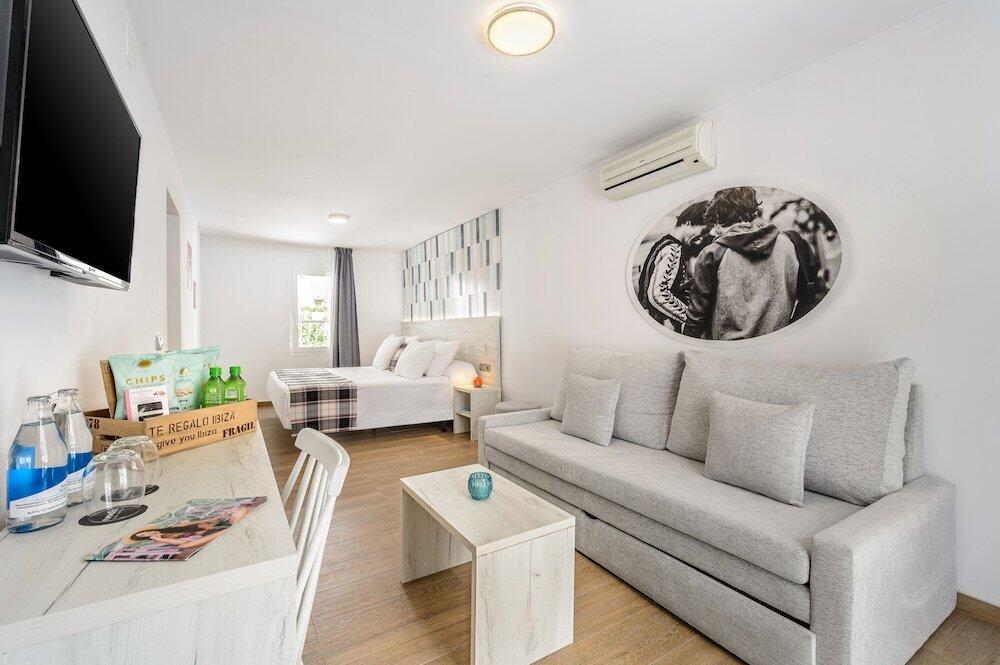 Foto de una habitación de Hotel Vibra Lei Ibiza - Adults Only