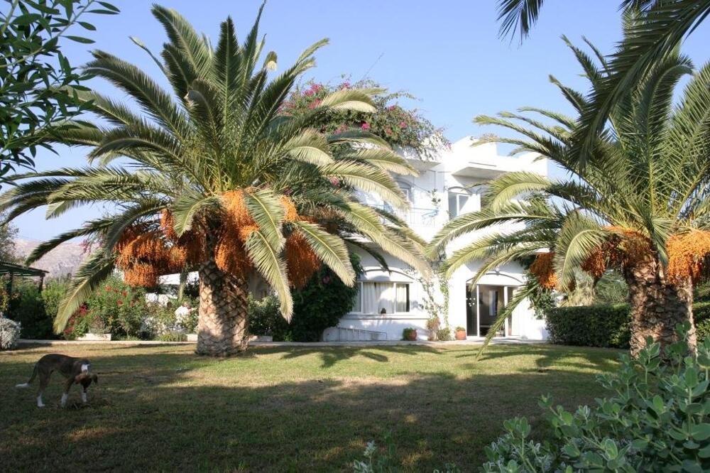 Foto general de Gorgona Hotel