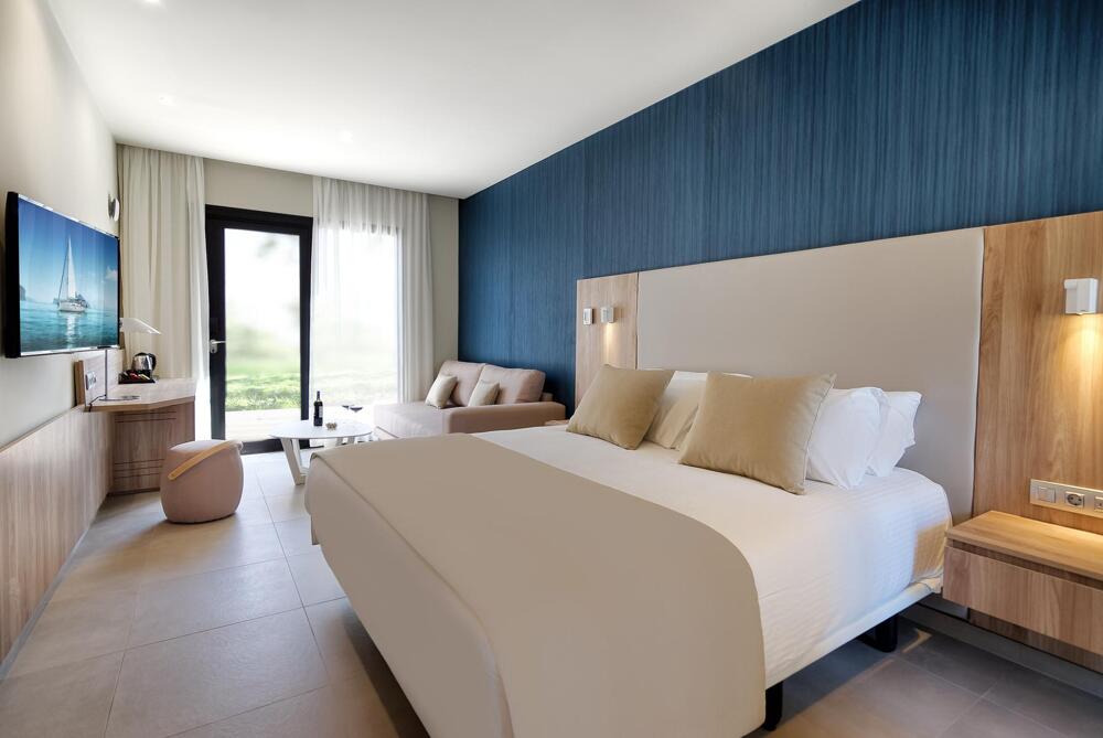 Foto de una habitación de Hotel Club Maspalomas Suites &amp;amp; Spa - Adults Only