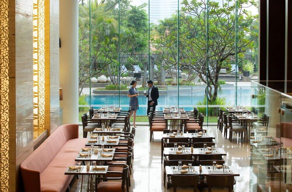 Foto de restauración de Hotel Santika Premiere Slipi Jakarta