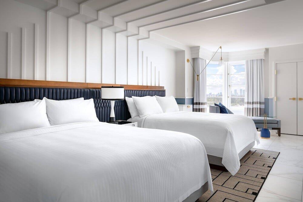 Foto de una habitación de Cadillac Hotel &amp;amp; Beach Club, Autograph Collection