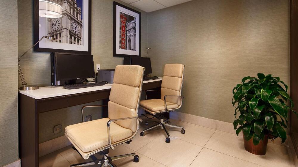 Foto de los servicios de Best Western O&amp;#039;Hare/Elk Grove Hotel