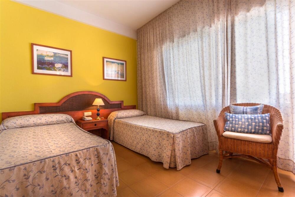 Foto general de Hotel Izán Cavanna