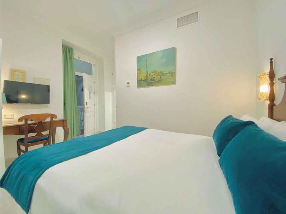 Foto general de Hotel Las Cortes De Cádiz