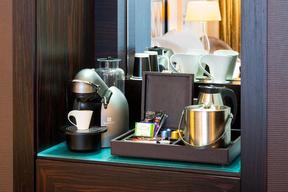 Foto de una habitación de Paris Marriott Opera Ambassador Hotel