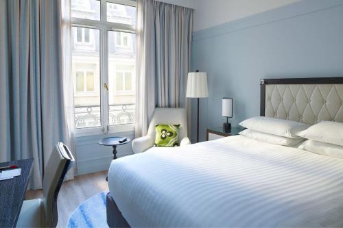 Foto de una habitación de Paris Marriott Opera Ambassador Hotel