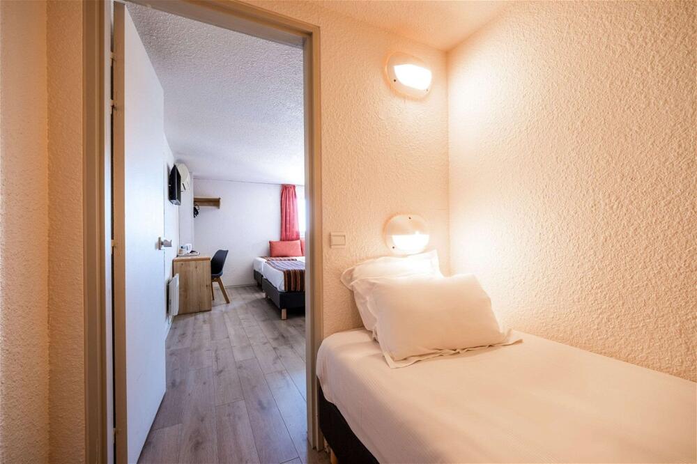 Foto de una habitación de Comfort Hotel Montlucon