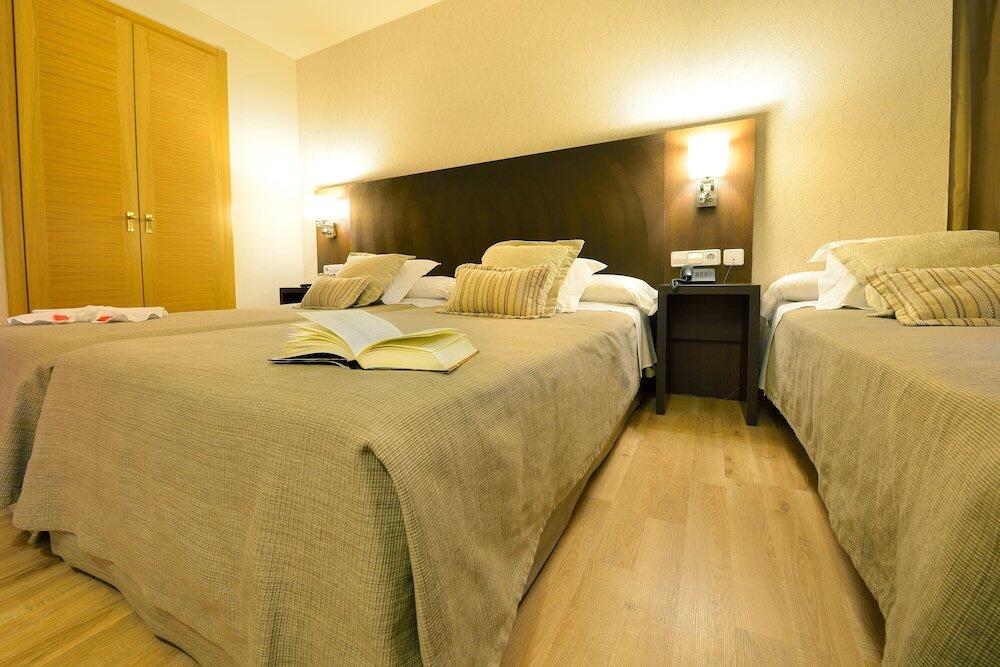 Foto de una habitación de Hotel Spa Norat O Grove 3* Superior