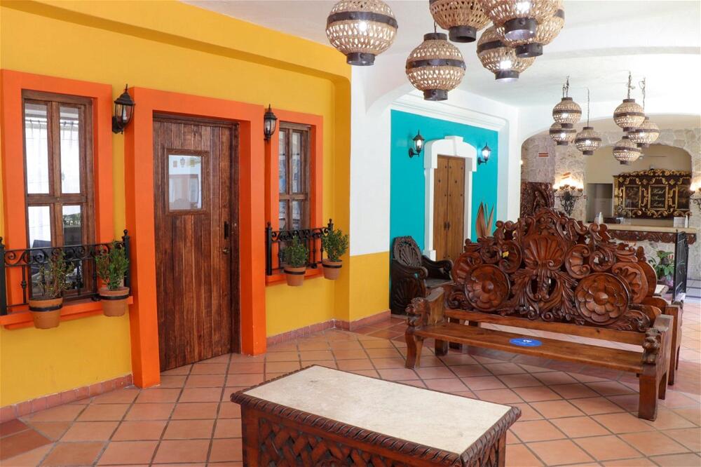 Foto del exterior de Hotel Los Arcos Suites
