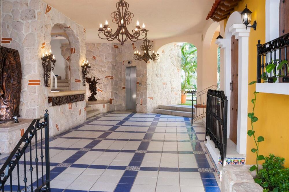 Foto de las zonas nobles de Hotel Los Arcos Suites
