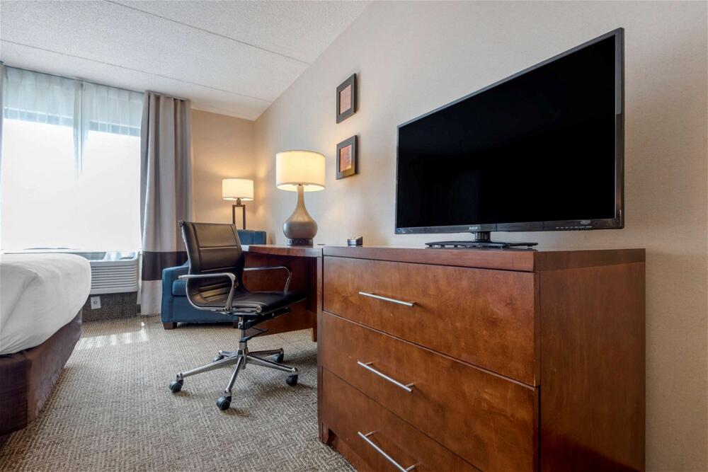 Foto de una habitación de Hotel Comfort Inn The Pointe