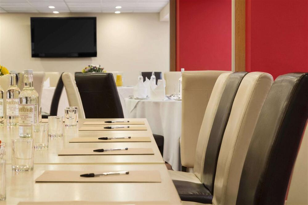Foto de los servicios de Hotel Ramada Hounslow - Heathrow East