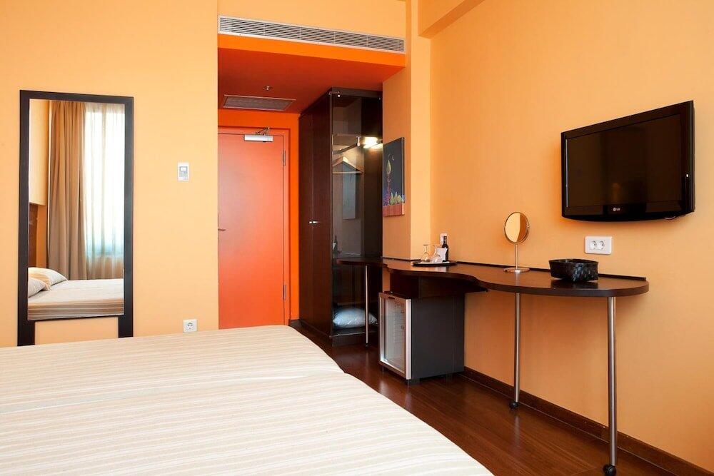 Foto de una habitación de Athens Center Square Hotel