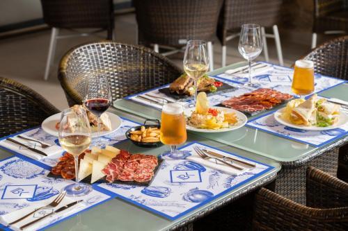 Foto de restauración de Hotel Iberik Rocallaura Balneari