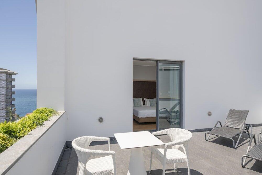 Foto de una habitación de Hotel Vila Baleira Funchal