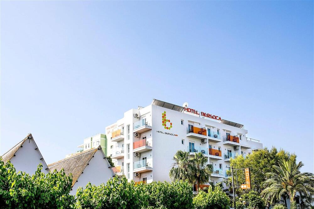 Foto del exterior de Hotel Bersoca