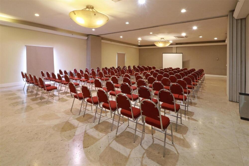 Foto general de Holiday Inn Hotel &amp;amp; Suites Centro Historico, an IHG Hotel