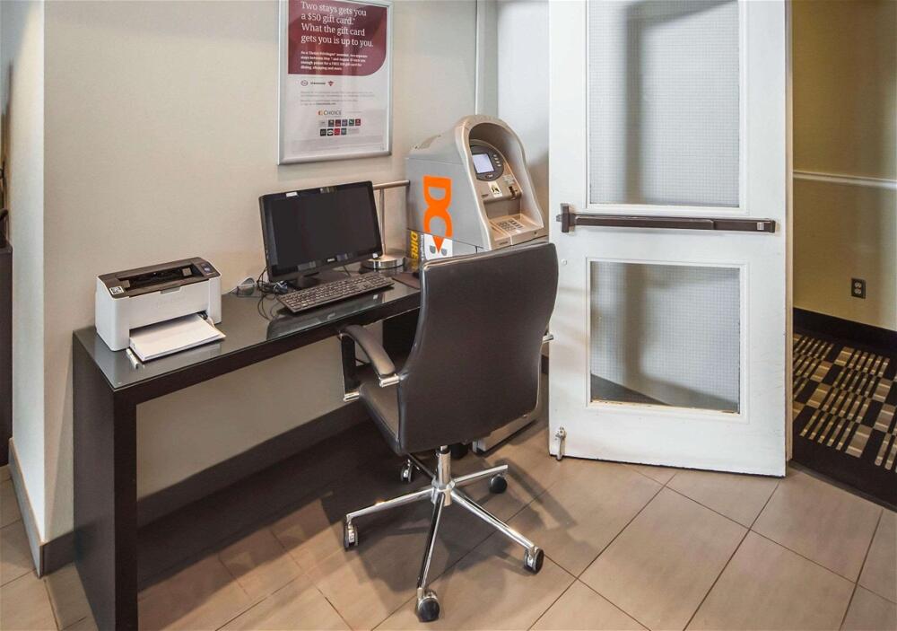 Foto de los servicios de Hotel Comfort Inn Edmonton West