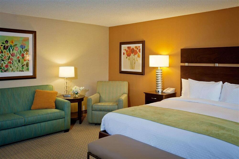 Foto de una habitación de Hotel DoubleTree by Hilton Santa Fe