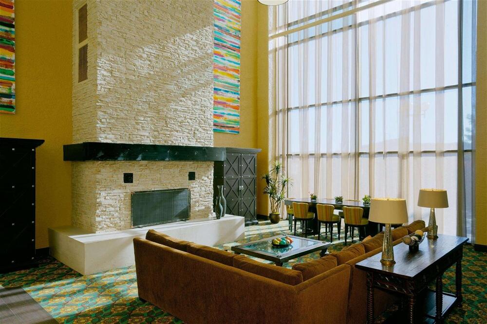 Foto de las zonas nobles de Hotel DoubleTree by Hilton Santa Fe