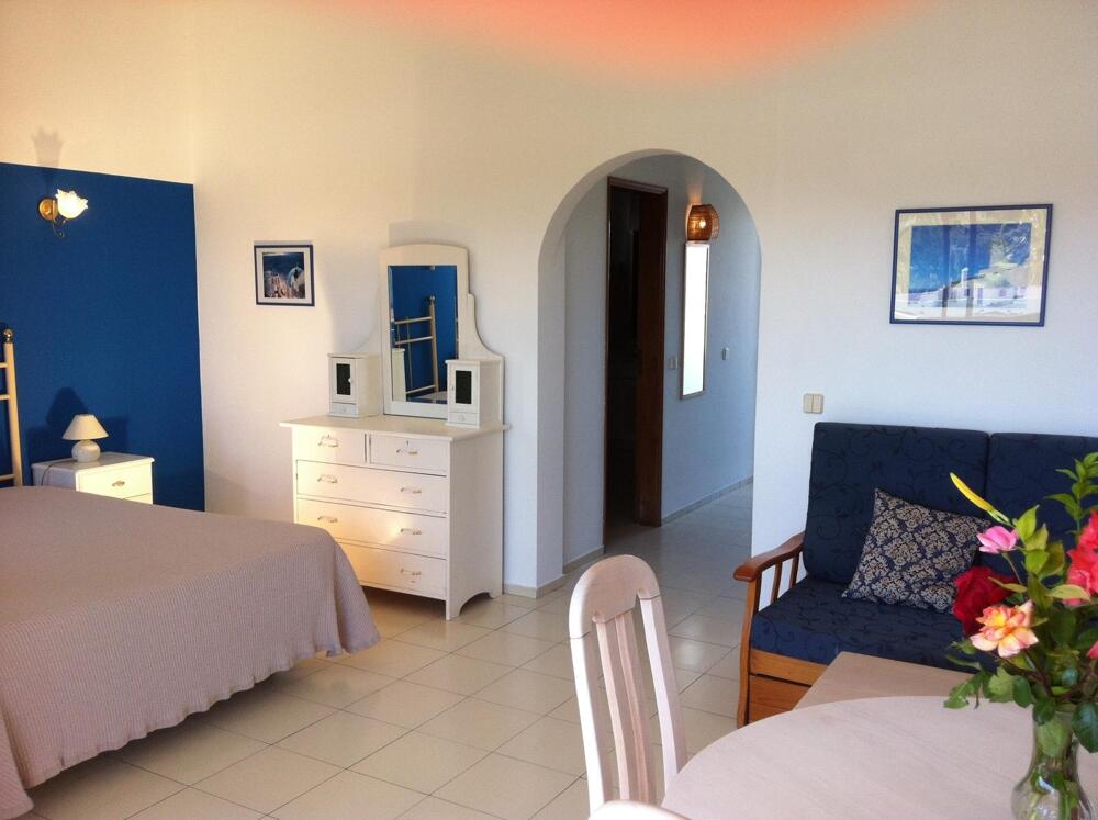 Foto de las zonas nobles de Aparthotel Turiquintas