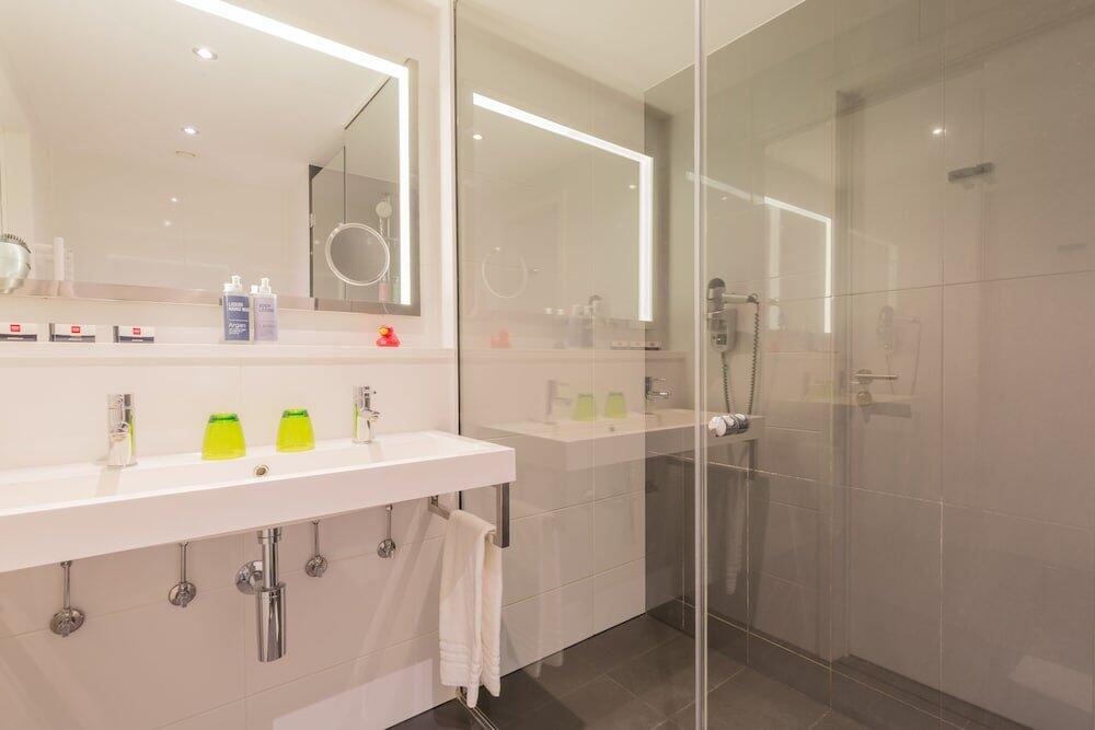 Bathroom – Thon Hotel EU
