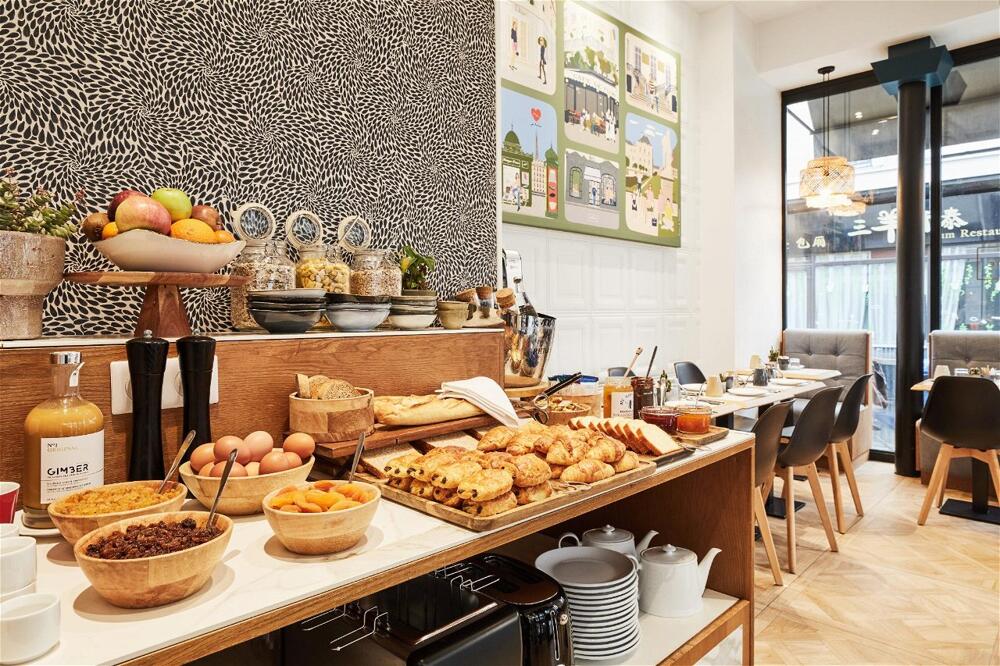 Foto de restauración de Hotel Petit Lafayette