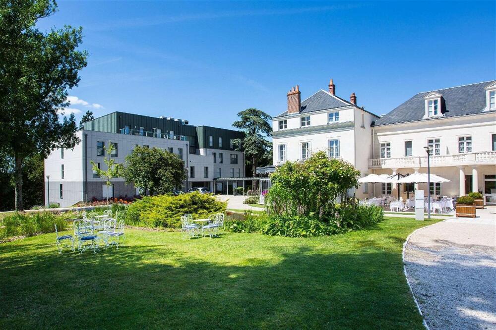 Foto del exterior de Hotel Château Belmont Tours by The Crest Collection