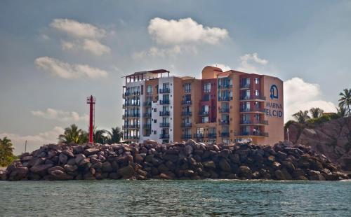 Foto del exterior de El Cid Marina Beach Hotel