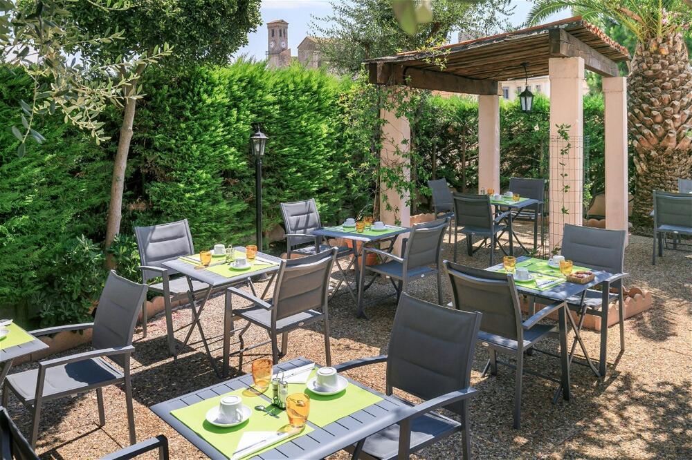 Foto del exterior de The Originals Boutique, Hôtel des Orangers, Cannes (Inter-Hotel)