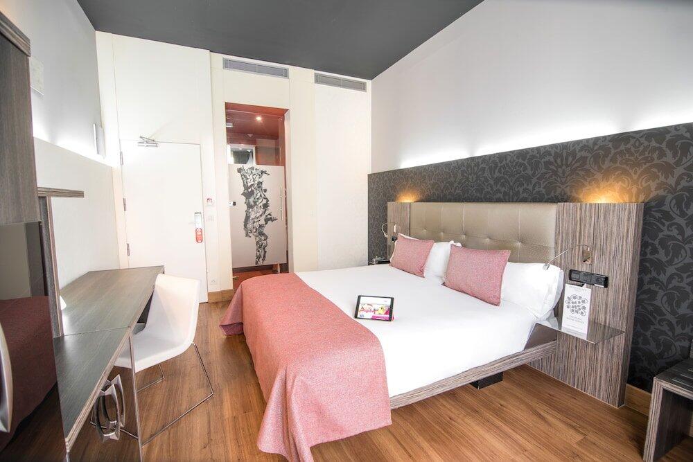Foto de una habitación de Hotel Petit Palace Museum