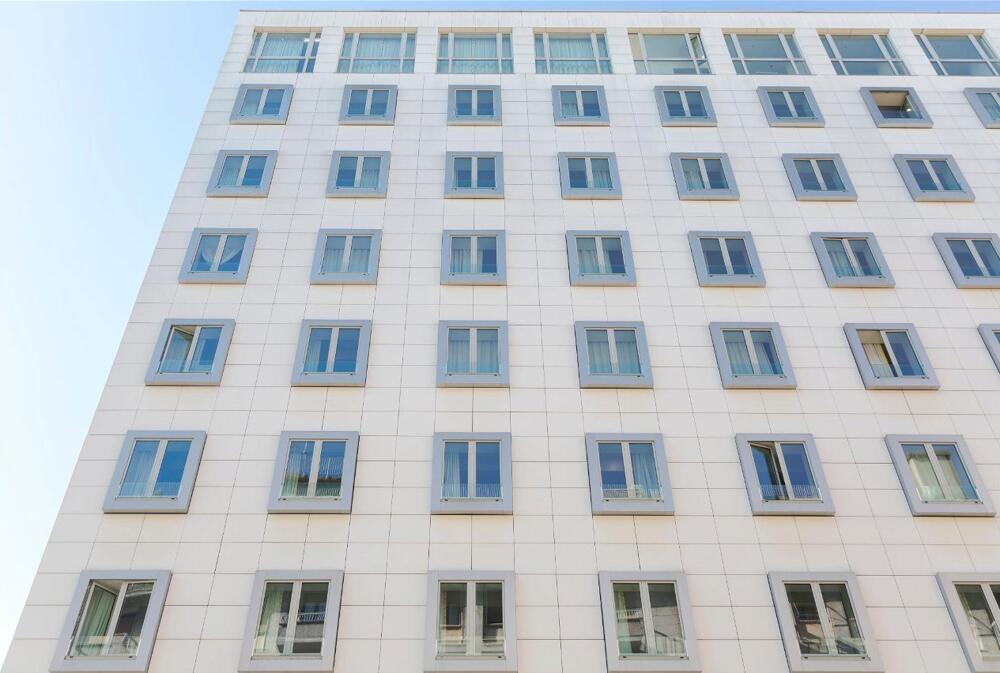 Foto del exterior de B&amp;amp;B Hotel Milano Central Station