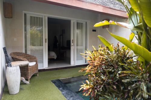 Foto del exterior de Hotel Scallywags Resort