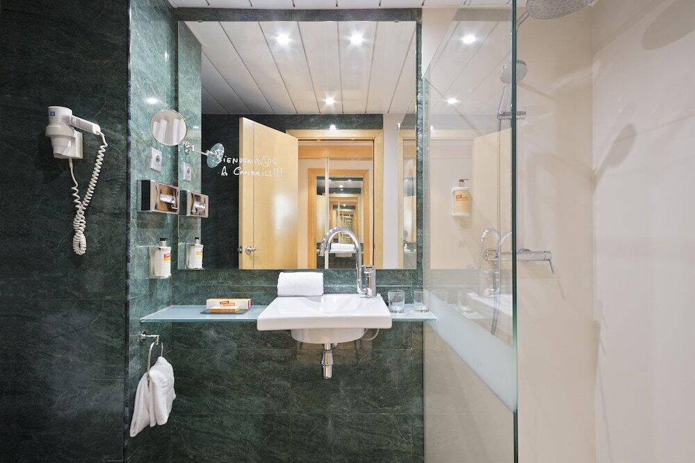 Foto del baño de Sol Port Cambrils Hotel