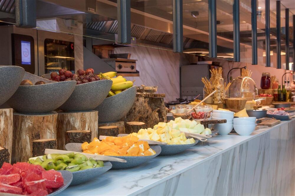 Foto de restauración de Hotel INNSiDE by Meliá Costablanca - Adults recommended