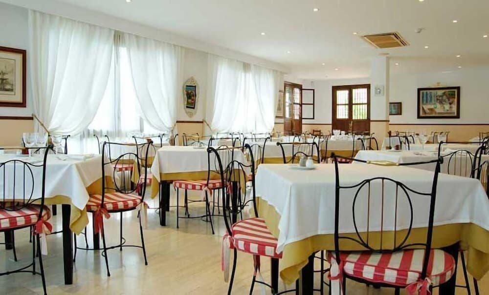 Foto de restauración de Hotel Bahia