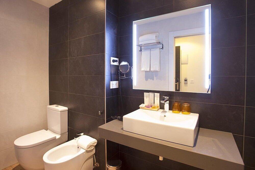 Foto del baño de Hotel Pompaelo Urban Spa